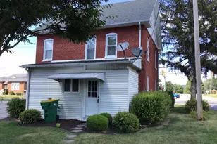 1822 Main Street E, Waynesboro, PA 17268 - Photo 2
