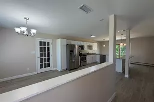 805 Antrim Ln, Greencastle, PA 17225 - Photo 8