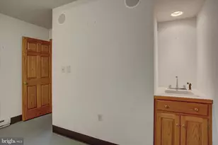 1566 Wilson Ave, Chambersburg, PA 17201 - Photo 36