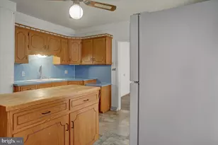 140 Vine St, Chambersburg, PA 17201 - Photo 12