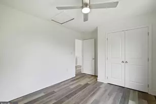 8286 Capri Ct, Waynesboro, PA 17268 - Photo 14