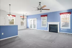 3042 Sundown Dr, Chambersburg, PA 17202 - Photo 6