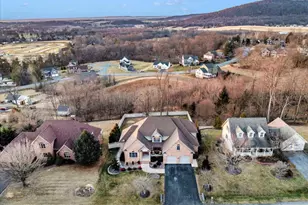 11067 Weatherstone Dr, Waynesboro, PA 17268 - Photo 48