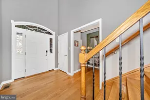 11067 Weatherstone Dr, Waynesboro, PA 17268 - Photo 2