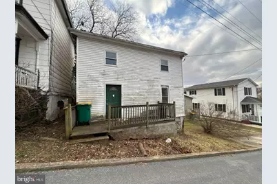 218 E North Street, Waynesboro, PA 17268 - Photo 2