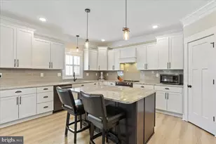 2358 Austin Ave Ave, Chambersburg, PA 17202 - Photo 10