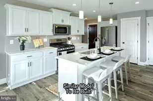 8775 Jocelyn Dr, Waynesboro, PA 17268 - Photo 10