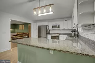 463 Century Dr, Greencastle, PA 17225 - Photo 10
