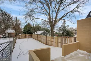 828 Broad St, Chambersburg, PA 17201 - Photo 28