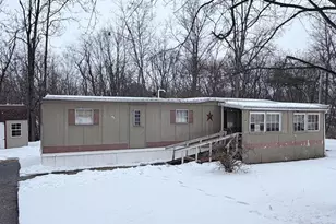 1437 Pleasantview Dr, Chambersburg, PA 17202 - Photo 1