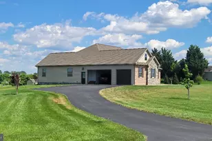 7654 Windmill Rd, Greencastle, PA 17225 - Photo 2
