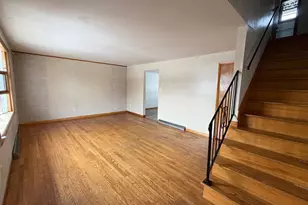 631 Hollywell Ave, Chambersburg, PA 17201 - Photo 2