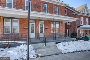 48 W 3rd St, Waynesboro, PA 17268 - Photo 4