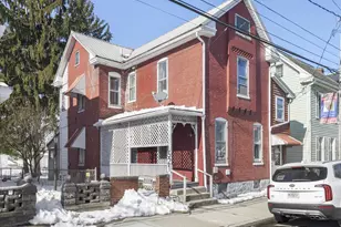 521 S 2nd St, Chambersburg, PA 17201 - Photo 2