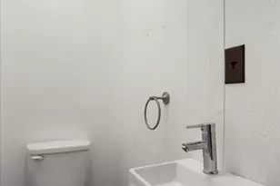 9654 Circle Dr, Chambersburg, PA 17201 - Photo 14