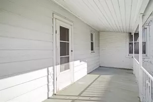 141 S Washington St, Greencastle, PA 17225 - Photo 24