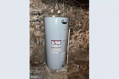 325 and 327 Hood Street, Chambersburg, PA 17201 - Photo 16