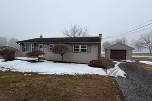 1092 Paper Mill Rd, Chambersburg, PA 17202 - Photo 1