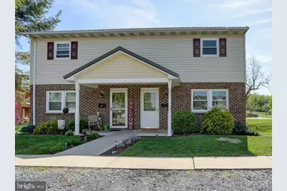217-219 N Linden Avenue, Greencastle, PA 17225 - Photo 2