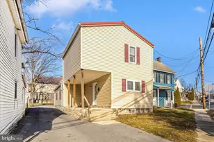 241 N Franklin St, Chambersburg, PA 17201 - Photo 38