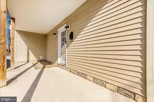 241 N Franklin St, Chambersburg, PA 17201 - Photo 42