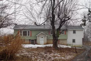 3330 Fox Hill Dr, Chambersburg, PA 17202 - Photo 2