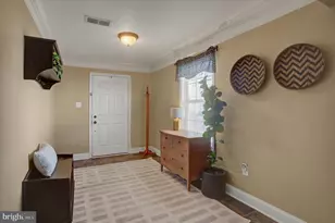 536 S Carlisle St, Greencastle, PA 17225 - Photo 4