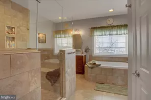 847 W King St, Waynesboro, PA 17268 - Photo 40