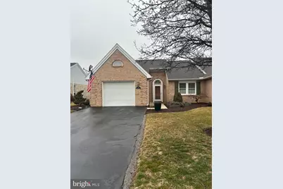 64 Sanibel Lane, Chambersburg, PA 17201 - Photo 1