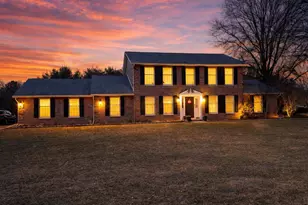 1585 Marilyn Ct, Chambersburg, PA 17202 - Photo 1