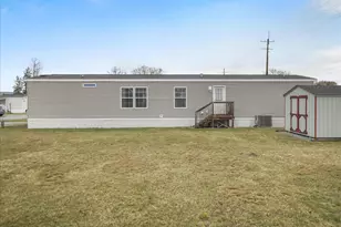 265 N Carlisle St, Greencastle, PA 17225 - Photo 22