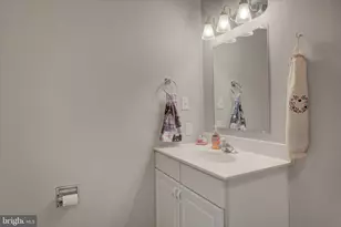 345 Sue Linn Dr, Chambersburg, PA 17201 - Photo 32