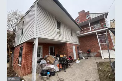 214 E Washington Street, Chambersburg, PA 17201 - Photo 4