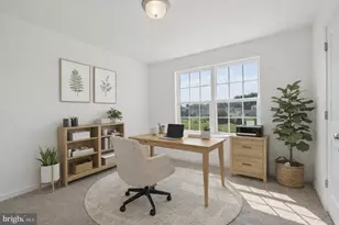 1668 Falcon Ln, Chambersburg, PA 17202 - Photo 8