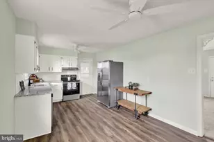 1370 3rd Ave, Chambersburg, PA 17201 - Photo 6