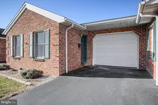 124 Lurgan Ave, Shippensburg, PA 17257 - Photo 2