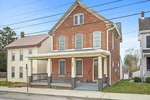 206 W North St, Waynesboro, PA 17268 - Photo 2