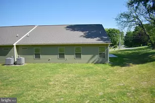 6342 Penn National Dr, Fayetteville, PA 17222 - Photo 28