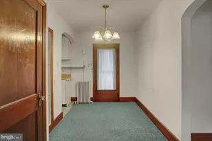 209 Homewood Ave, Waynesboro, PA 17268 - Photo 8