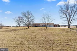 5470 Bino Rd, Greencastle, PA 17225 - Photo 8