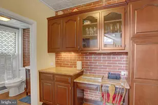 530 E Catherine St, Chambersburg, PA 17201 - Photo 28