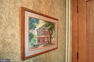 530 E Catherine St, Chambersburg, PA 17201 - Photo 8