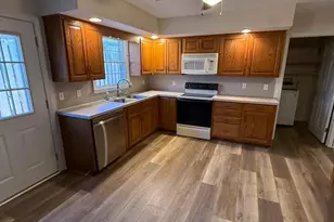 609 Chicory Spring Ct, Waynesboro, PA 17268 - Photo 4