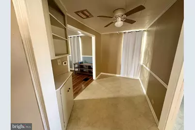 445 Stouffer Avenue, Chambersburg, PA 17201 - Photo 8