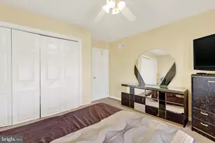 345 Rose Ann Dr, Chambersburg, PA 17201 - Photo 16