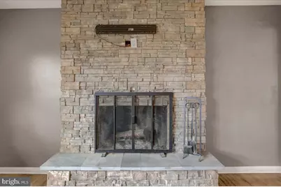 353 Town Drive, Greencastle, PA 17225 - Photo 8