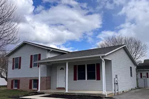 1612 Magnolia Ct, Chambersburg, PA 17202 - Photo 1