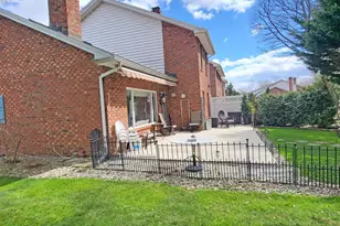 267 Stonegate Cir S, Chambersburg, PA 17201 - Photo 2