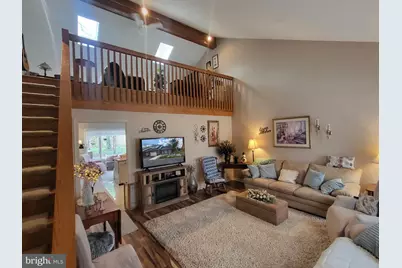 267 Stonegate Circle S, Chambersburg, PA 17201 - Photo 4