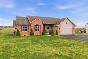 570 Starr Ave, Chambersburg, PA 17202 - Photo 4